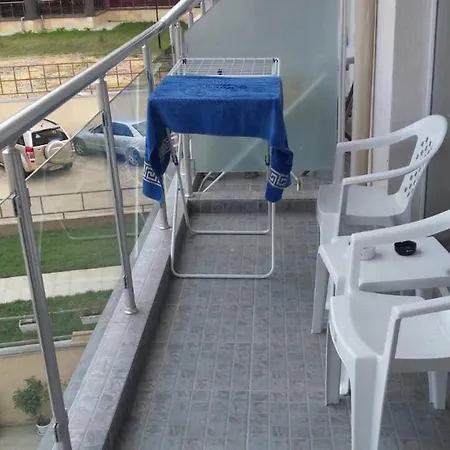 - New - Meters Away From The North Beach! *